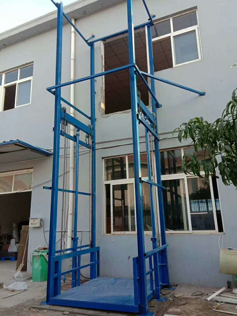 新疆提升机
