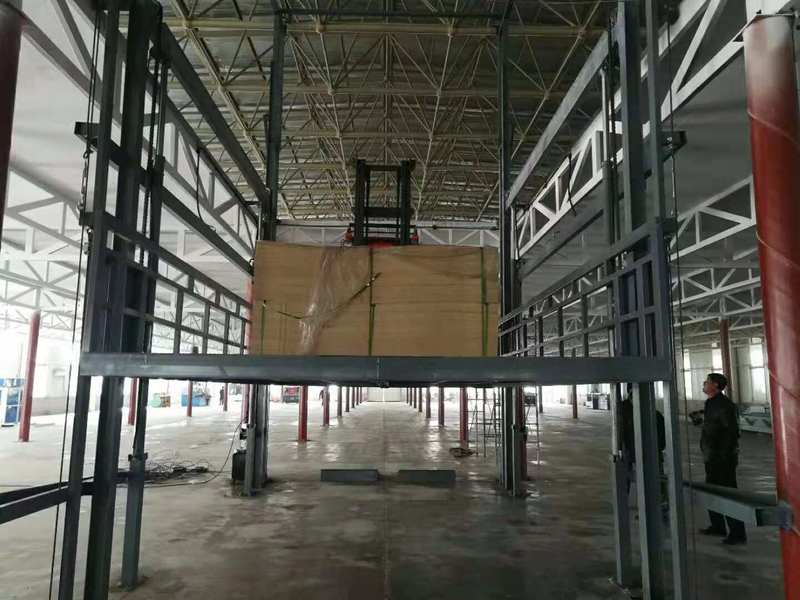 新疆大吨位升降货梯